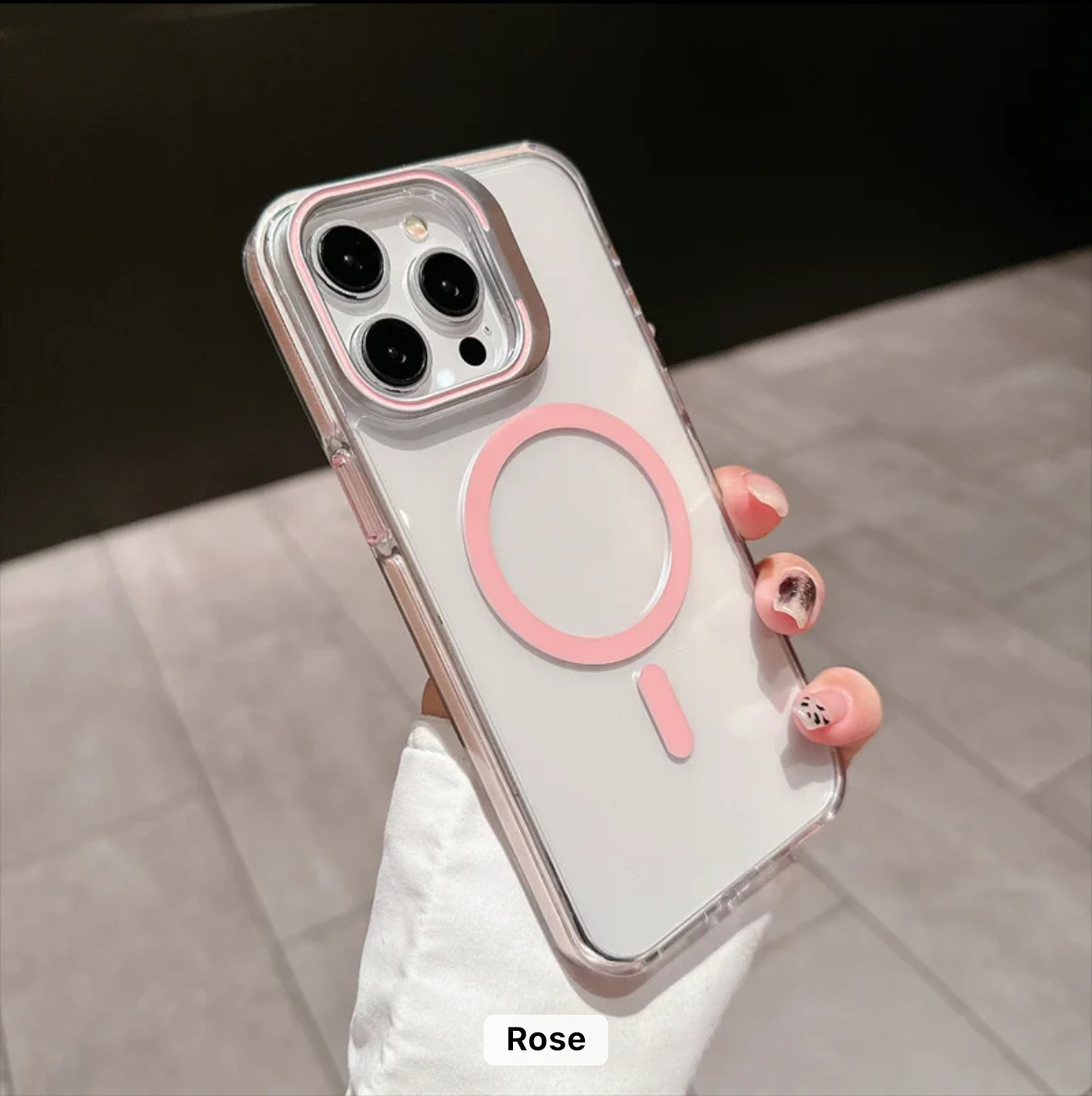 Coque Magsafe pour iPhone 15 Pro.- Rose